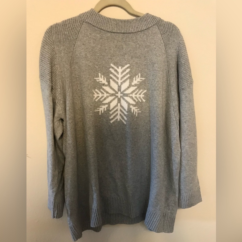 Talbots Gray Mock Turtleneck Sweater with Snowflake on Front